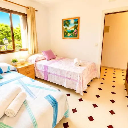 Apartment Duna En Denia, Urb Playa Grande, Con Vistas Al Jardin, Piscina Y Acceso Directo A La Playa By Family Homes
